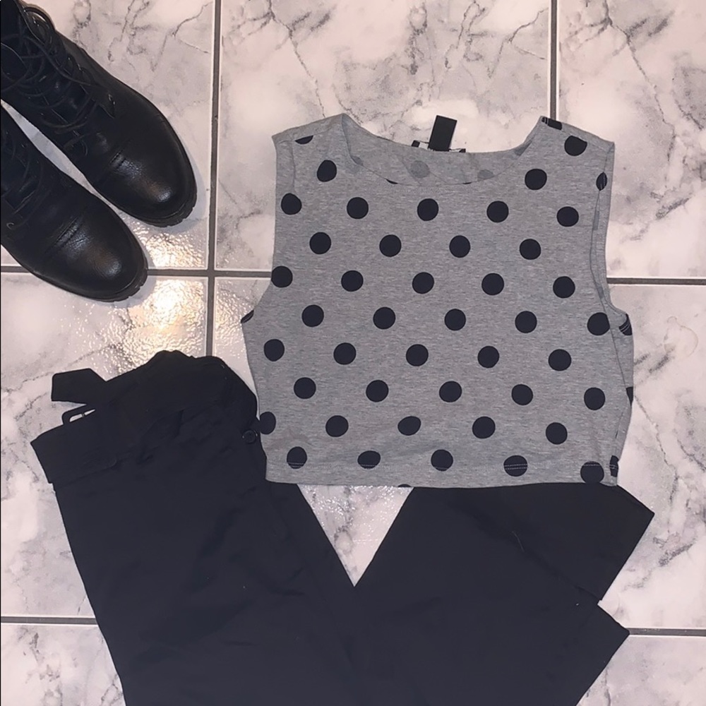 Forever 21 Gray and Black Polka Dot Crop Top
